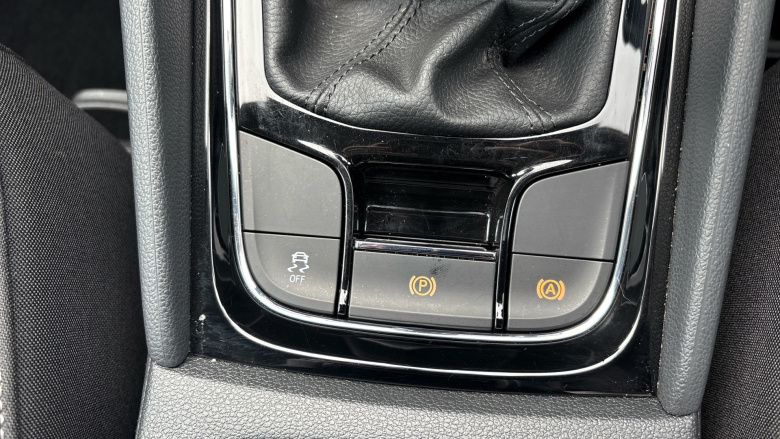 Skoda Karoq 1.0 TSI 110 SE 5dr Petrol Estate